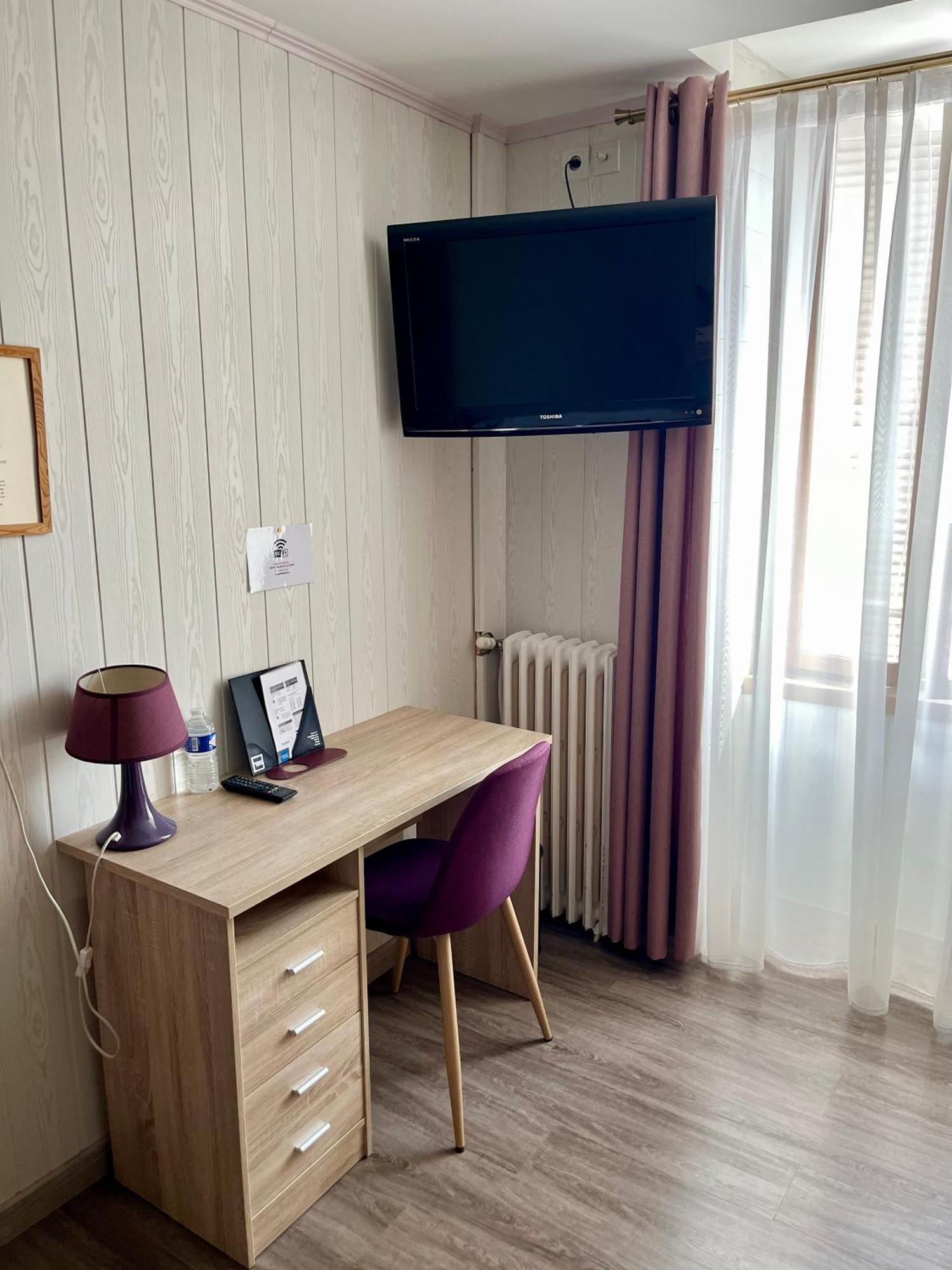 Le Relais De La Poste Hotell Pithiviers Exteriör bild
